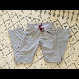 FIGS Cement Kade Bottoms